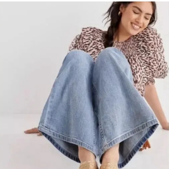 Anthropologie Pilcro High Rise Trouser Bootcut - Picture 3 of 8